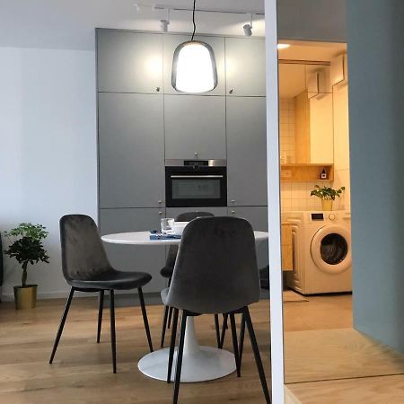 New Modern Urban Apartment Bratysława Zewnętrze zdjęcie