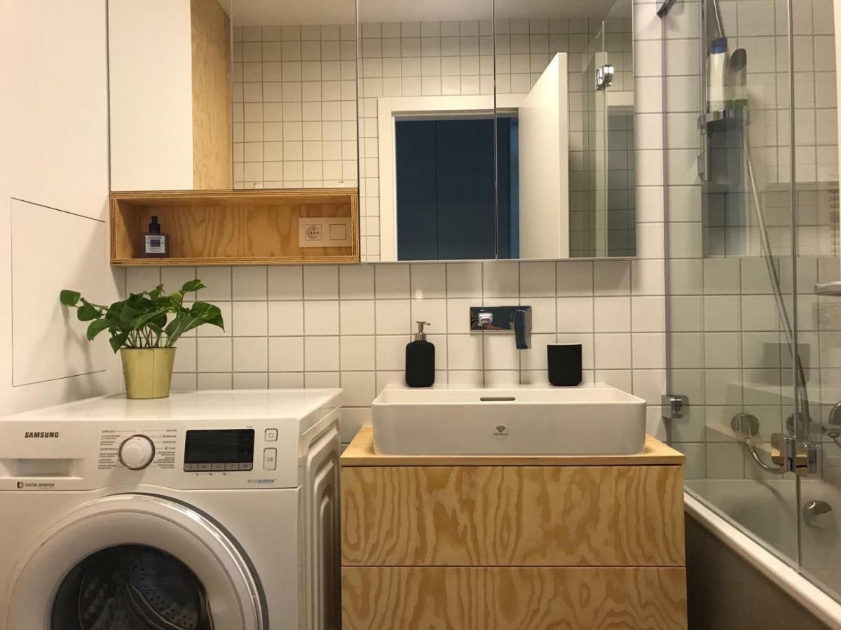 New Modern Urban Apartment Bratysława Zewnętrze zdjęcie